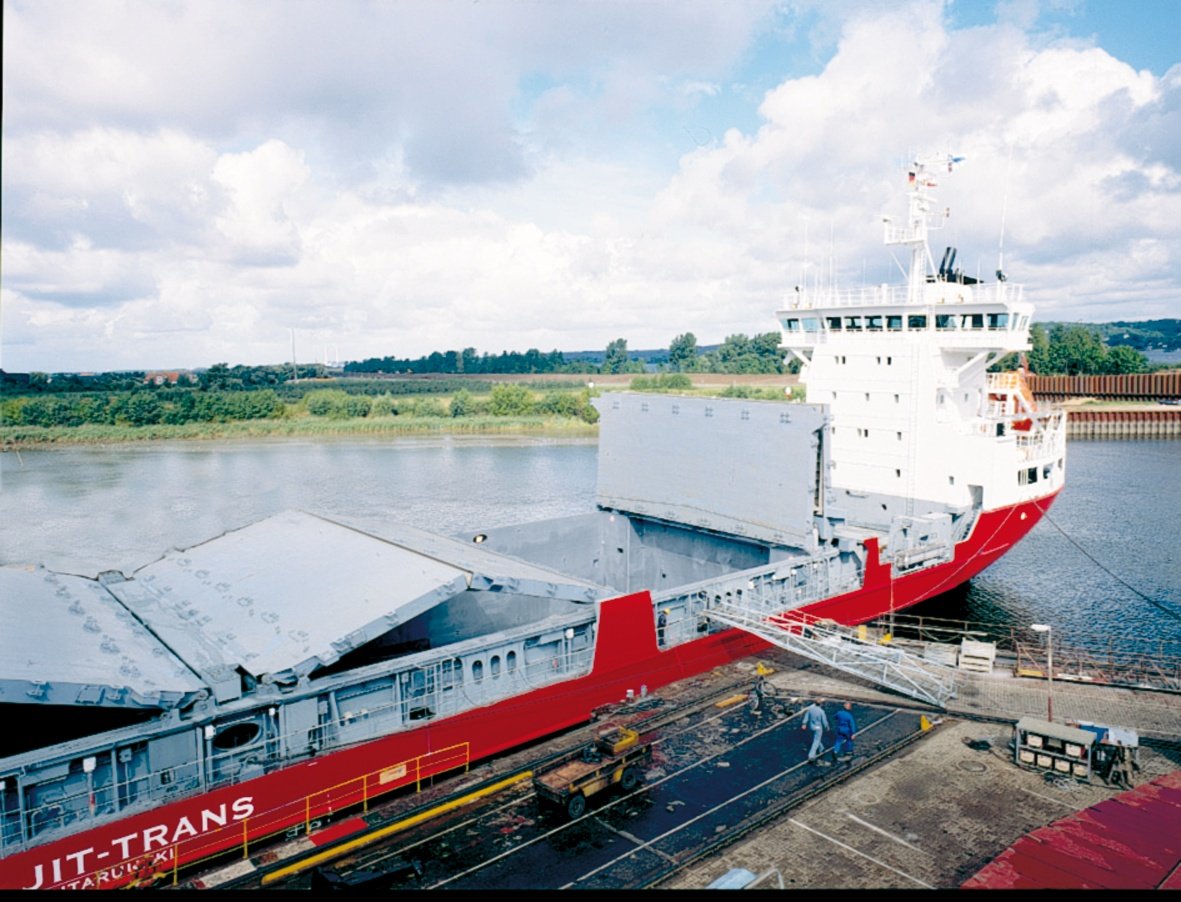 Folding Hatch Covers Macgregor Com