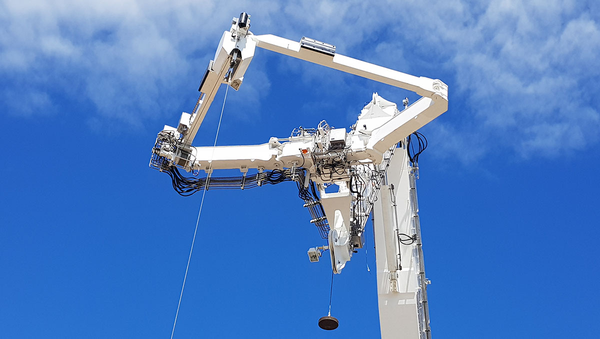 Colibri 3D motion compensated crane