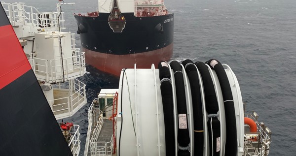 Off White Loading Offshore Loading - MacGregor.com
